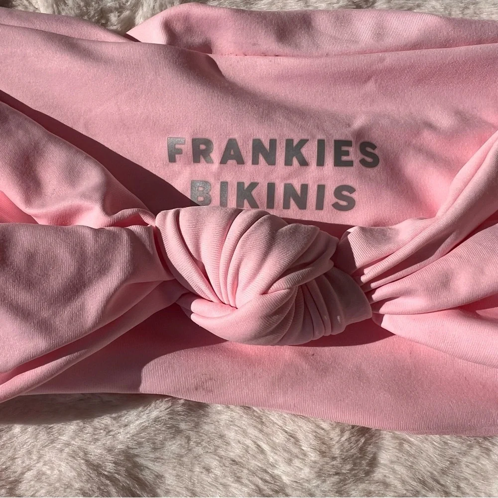 Frankie's Bikinis Pink Knotted Carrie Bikini Top Size Medium